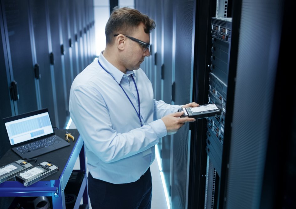 https://api.flotico.com/uploads/images/o-nas/image1.jpg
